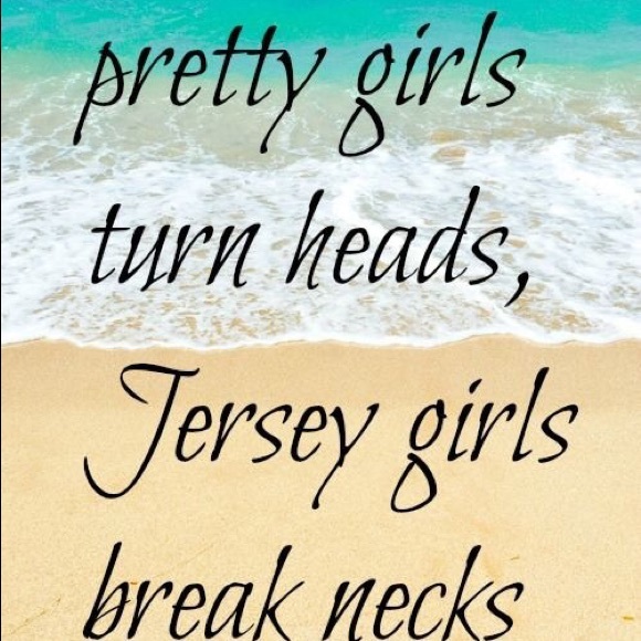 Meet your Posher, Sherri 🌺❤️ - Picture 2 of 2